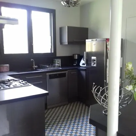 Prázdninový dům Maison Dans Un Ecrin De Verdure Au Pied De La